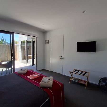 Papamoa Beach, Pohutukawa Deluxe Studio, On Hugoway Экстерьер фото
